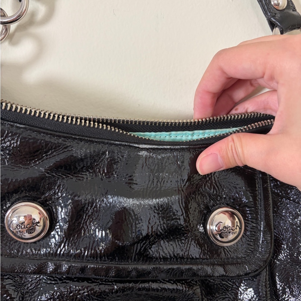 Vintage Y2K Coach mini Hobo Bag Soho Hobo Crescent Satchel Black Patent Leather - Picture 3 of 7